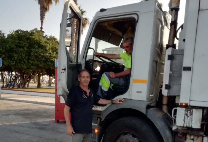 El Ayuntamiento de Salobrea comienza una campaa de recogida de basura 